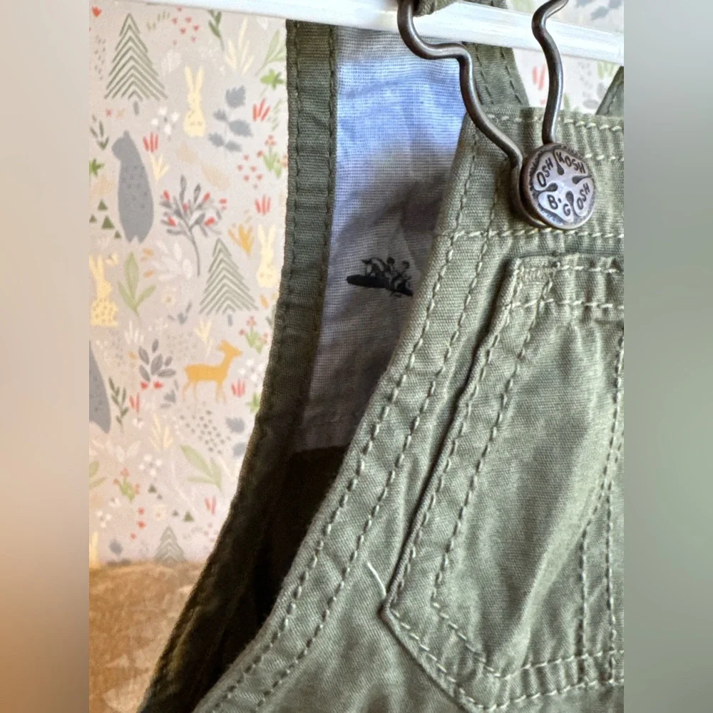 NWT Oshkosh baby B’gosh 6 Month Airplane Lined/ Cuff Army Green Vestbak Overalls